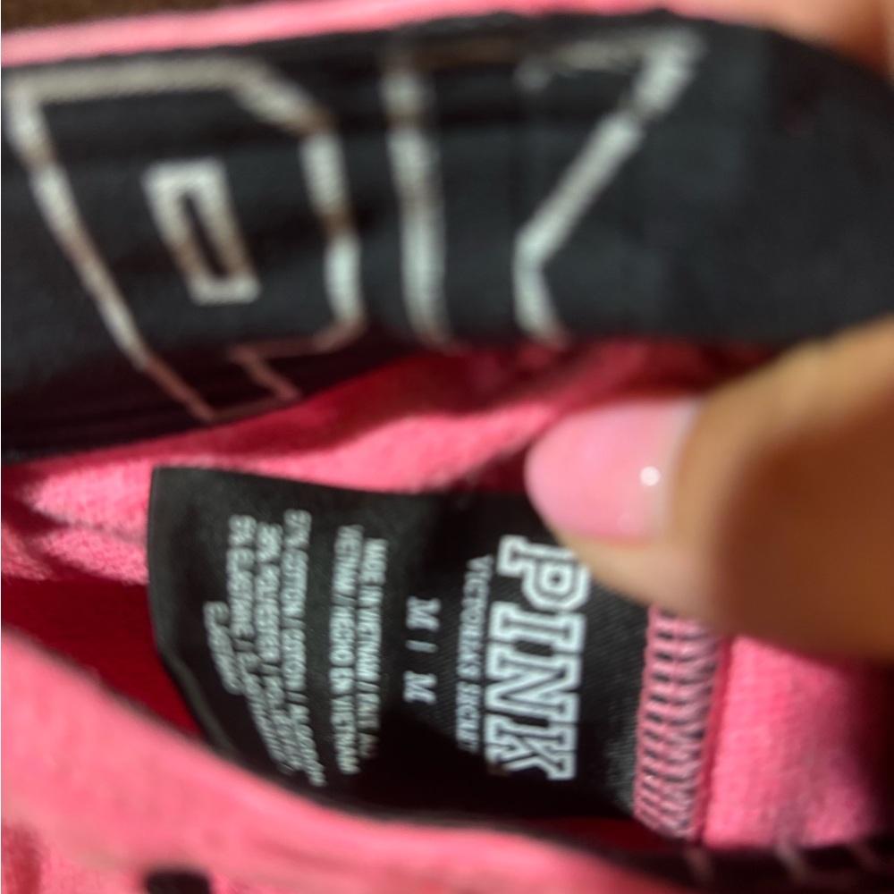 Victoria’s Secret Pink Jogger Pants with Logo - Picture 6 of 6